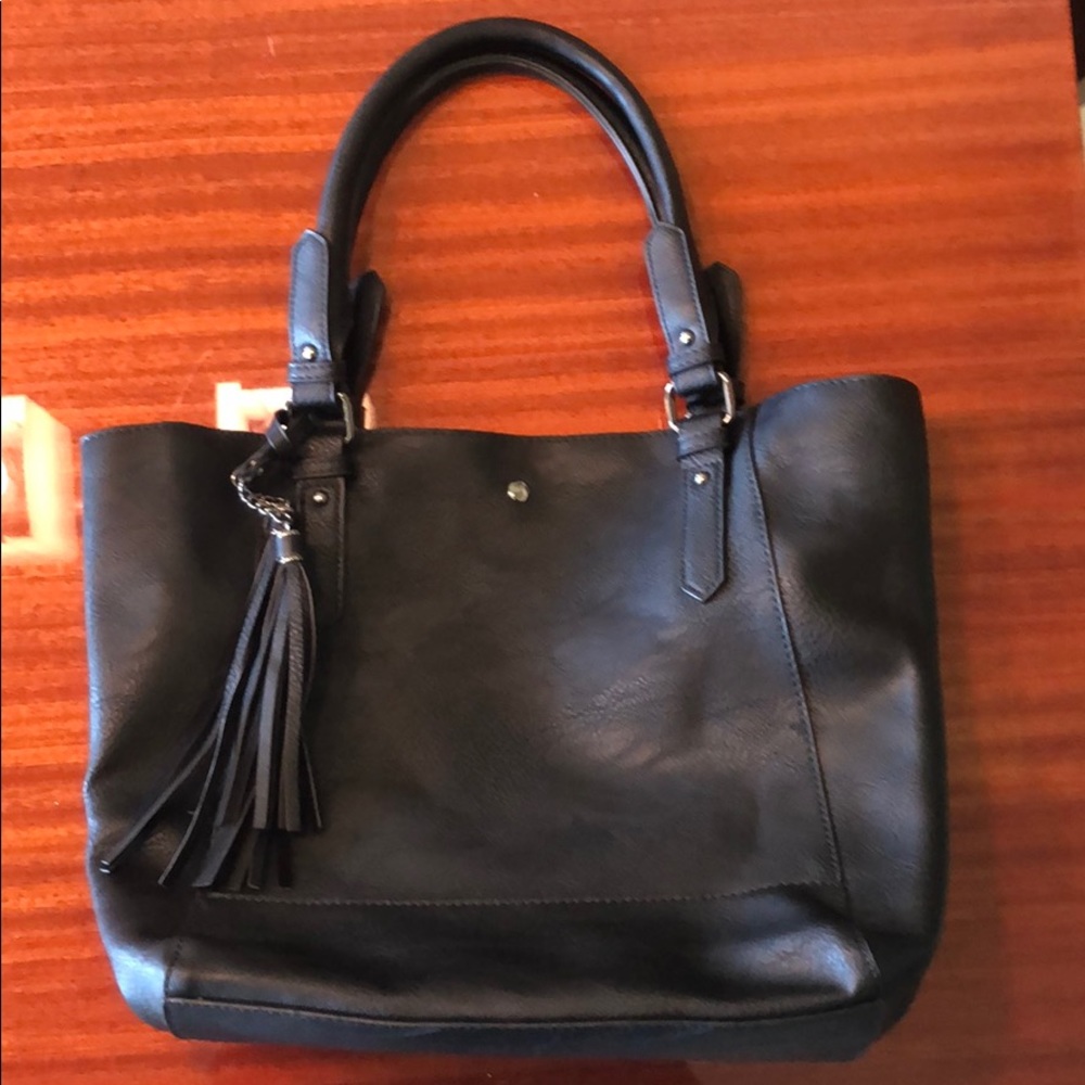 Hynes Victory Tote